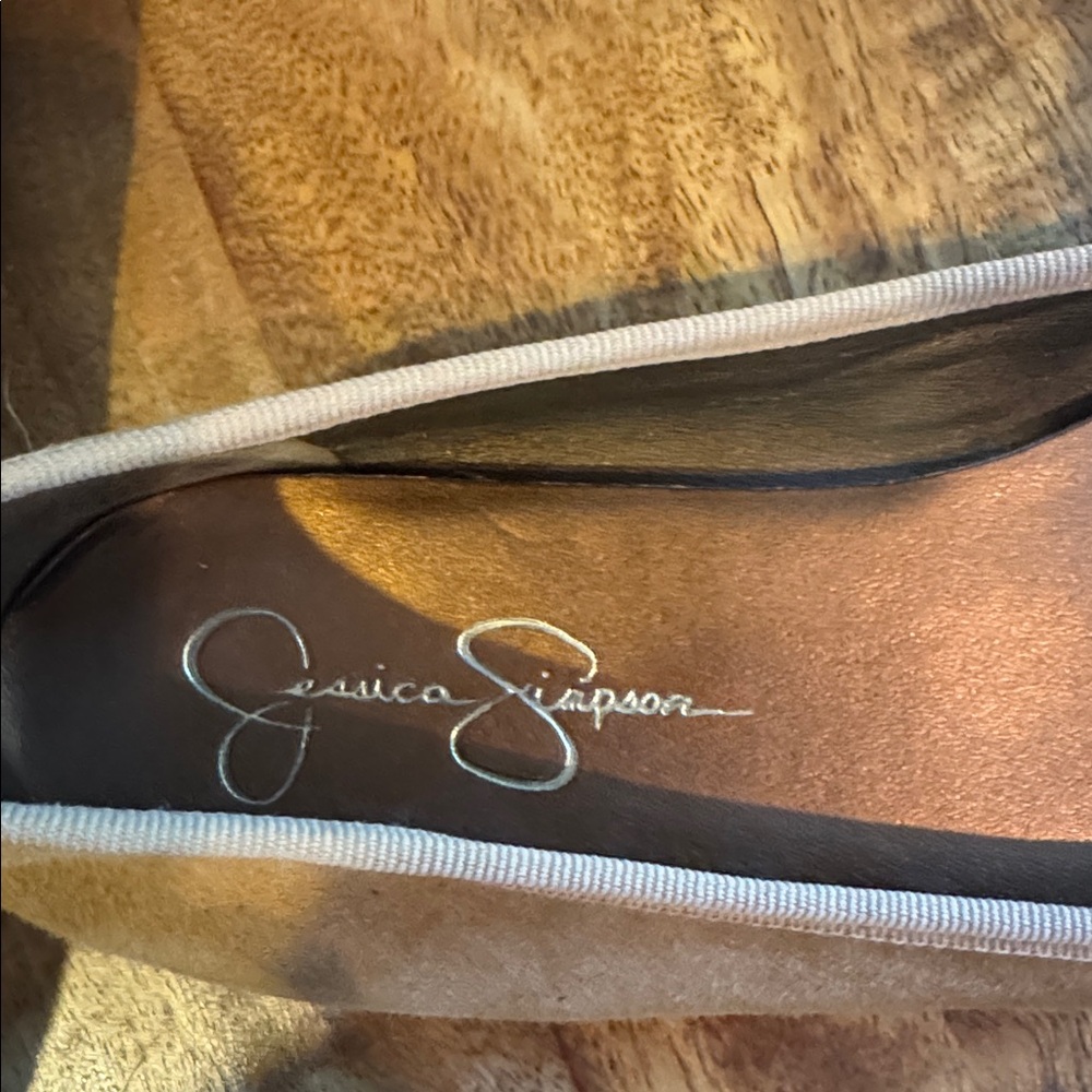 Jessica Simpson Gold Velvet Flats with Crystal embellishments Sz 8.5 medium NWOB - Picture 11 of 11